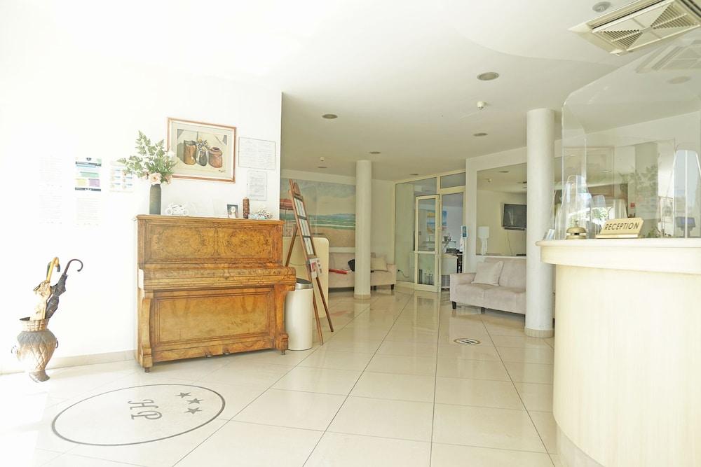 Hotel Pigalle Forte dei Marmi Exterior foto
