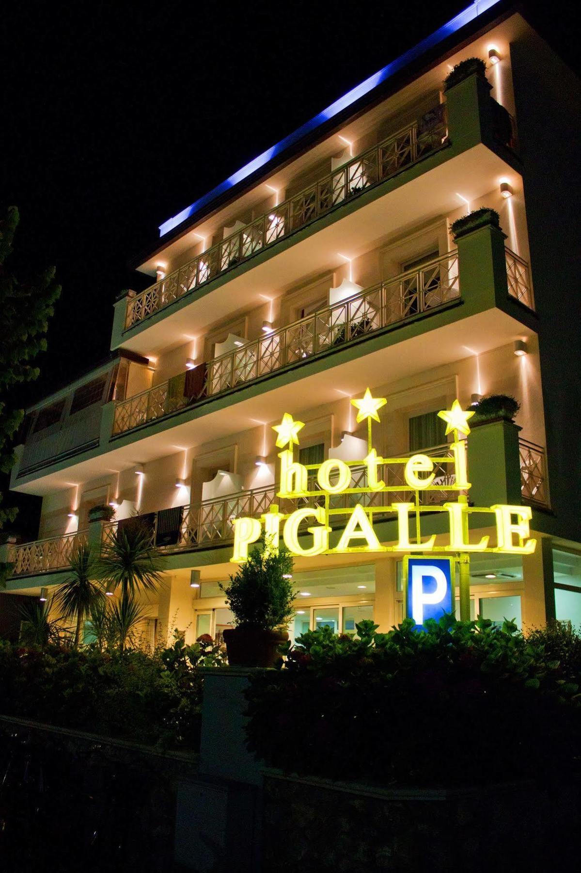 Hotel Pigalle Forte dei Marmi Exterior foto